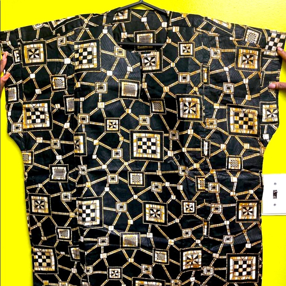 Shirts - Picture 4 of 5
